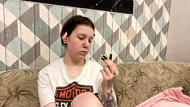 Snapshot of RebelKitsune chatting on 30, 11, 2025 RebelKitsune online show from 30, 11, 2025