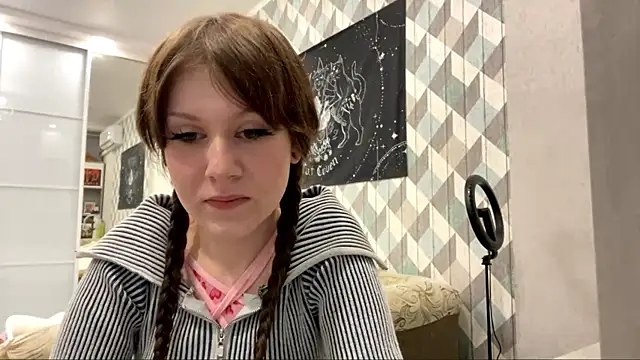 Snapshot of RebelKitsune chatting on 11, 10, 2025 RebelKitsune online show from 11, 10, 2025