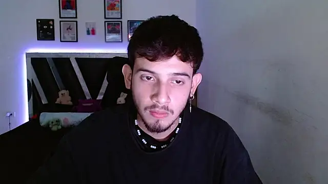 Sebasxxl12 online show from 9, 1, 2026