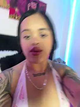 Snapshot of Sussyroxxx chatting on 24, 3, 2026 Sussyroxxx online show from 24, 3, 2026