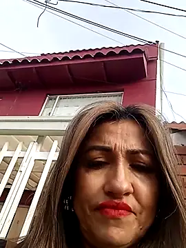 Snapshot of chloe__Jones_ chatting on 10, 11, 2025 chloe Jones online show from 10, 11, 2025