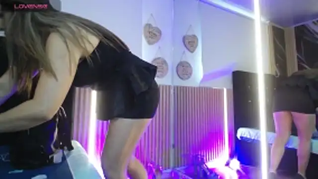 Snapshot of chloe__Jones_ chatting on 7, 5, 2026 chloe Jones online show from 7, 5, 2026