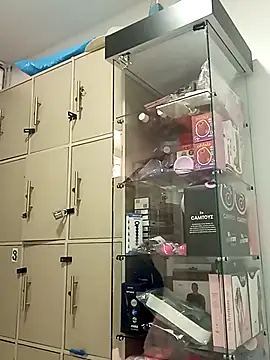 Snapshot of chloe__Jones_ chatting on 12, 11, 2025 chloe Jones online show from 12, 11, 2025