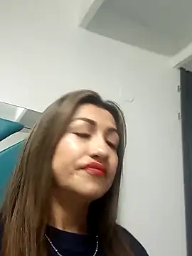 Snapshot of chloe__Jones_ chatting on 15, 11, 2025 chloe Jones online show from 15, 11, 2025