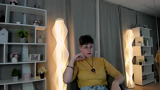 BlytheDillard online show from 2, 10, 2025