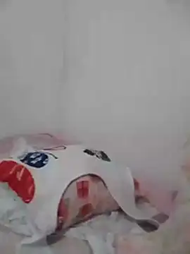 Snapshot of misteriosabb000 chatting on 5, 11, 2025 misteriosabb000 online show from 5, 11, 2025