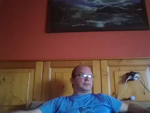 Snapshot of Rado2812 chatting on 5, 10, 2025 Rado2812 online show from 5, 10, 2025
