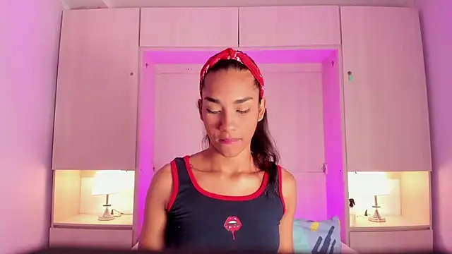 AnahiCollins online show from 17, 2, 2026