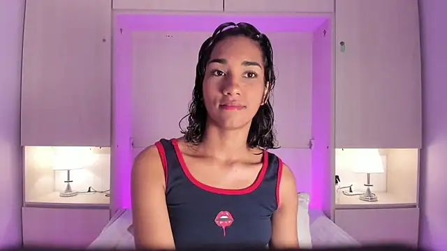 AnahiCollins online show from 22, 4, 2026