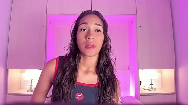 AnahiCollins online show from 24, 3, 2026