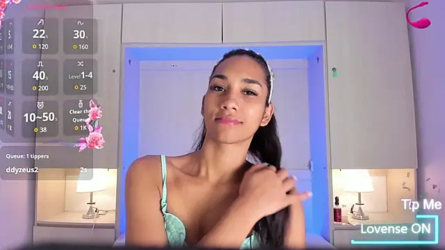 AnahiCollins online show from 13, 1, 2026