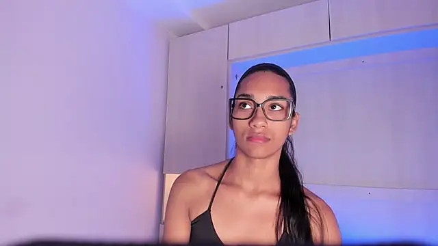 AnahiCollins online show from 13, 2, 2026