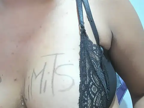Snapshot of Valentinahot7 chatting on 9, 5, 2026 Valentinahot7 online show from 9, 5, 2026