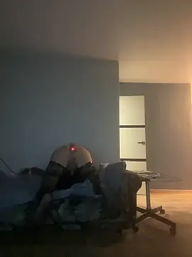 JoniGiuliani online show from 1, 11, 2025