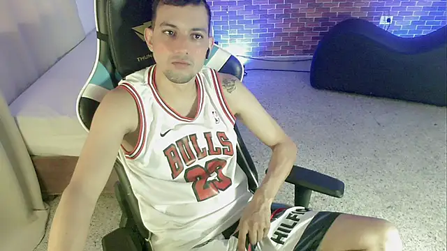 Bulls 23  online show from 2, 10, 2025