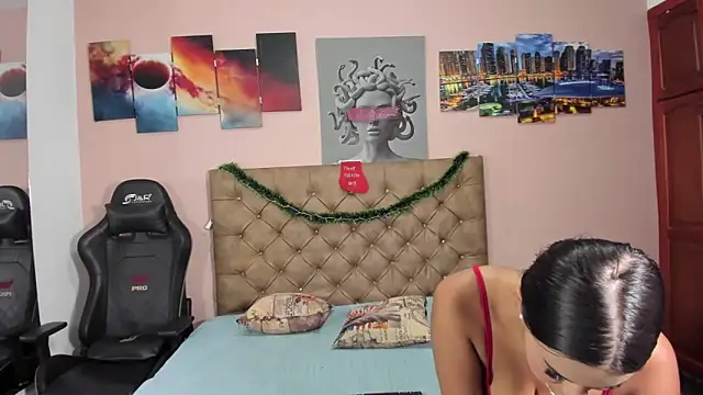 Snapshot of scarlett_vex chatting on 26, 11, 2025 scarlett vex online show from 26, 11, 2025