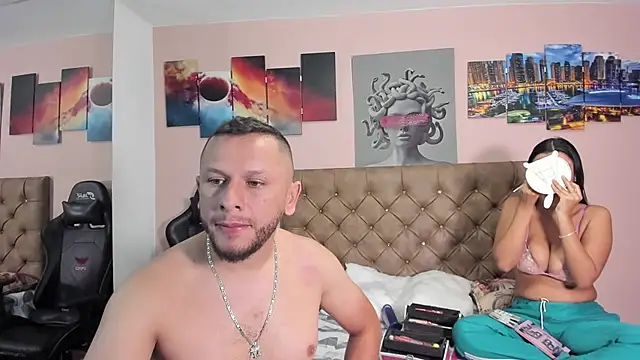 Snapshot of scarlett_vex chatting on 11, 10, 2025 scarlett vex online show from 11, 10, 2025