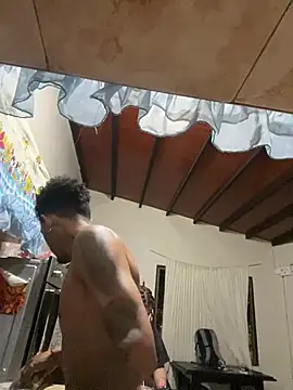 Valentino-elTuyo online show from 22, 2, 2026