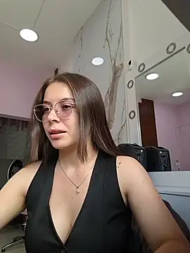 EmmaValencia  online show from 19, 3, 2026