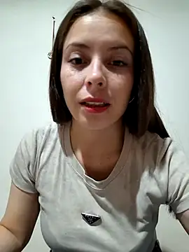 EmmaValencia  online show from 21, 10, 2025