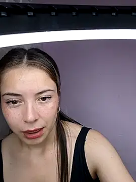 EmmaValencia  online show from 25, 10, 2025