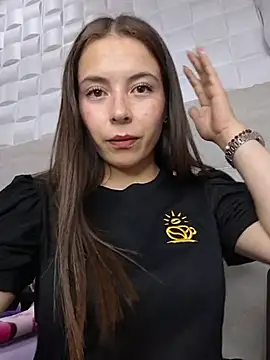 EmmaValencia  online show from 28, 11, 2025