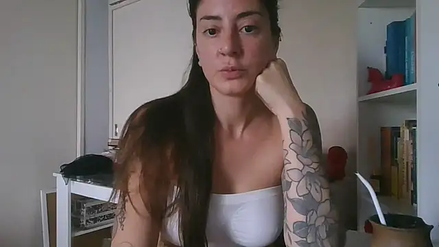 Snapshot of dandanbarr chatting on 15, 4, 2026 dandanbarr online show from 15, 4, 2026