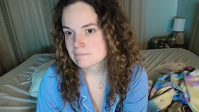 Snapshot of ClaireZX chatting on 12, 10, 2025 ClaireZX online show from 12, 10, 2025