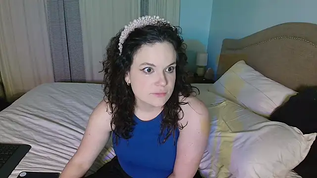 Snapshot of ClaireZX chatting on 18, 10, 2025 ClaireZX online show from 18, 10, 2025