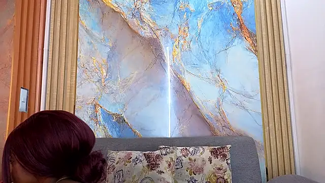 Nahomy Smiths aws online show from 20, 10, 2025