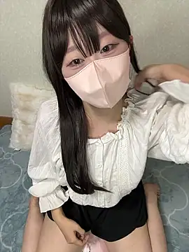 Snapshot of _JINA_tan chatting on 8, 10, 2025 JINA tan online show from 8, 10, 2025