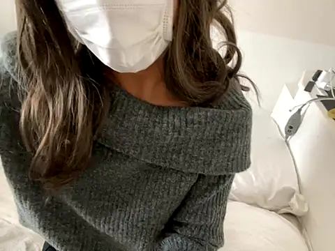 Snapshot of Toriyufu chatting on 15, 10, 2025 Toriyufu online show from 15, 10, 2025