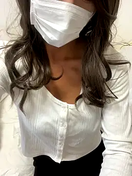 Snapshot of Toriyufu chatting on 7, 10, 2025 Toriyufu online show from 7, 10, 2025