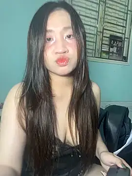 Sexy dancing girl online show from 26, 10, 2025