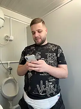 KingAdonisss online show from 3, 5, 2026