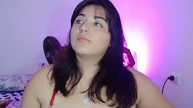 Jess Beauty18 online show from 28, 9, 2025