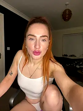 Cherry-L-28 online show from 22, 11, 2025