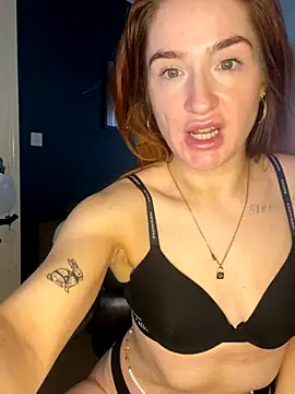 Cherry-L-28 online show from 28, 10, 2025