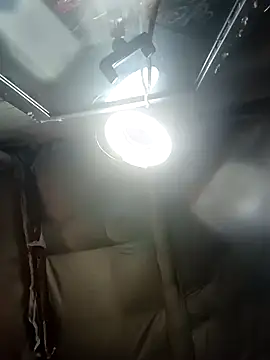 Queen2454 online show from 17, 3, 2026