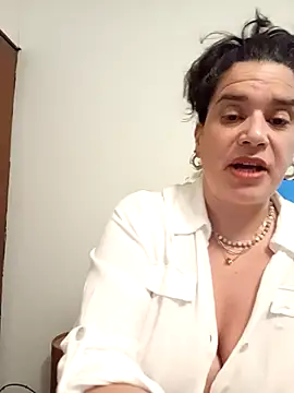 MoritaSalvaj online show from 2, 11, 2025