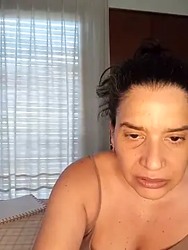 MoritaSalvaj online show from 30, 11, 2025