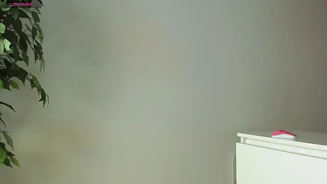 trixietaylor online show from 9, 11, 2025