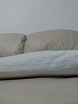 Snapshot of thonyx93 chatting on 21, 11, 2025 thonyx93 online show from 21, 11, 2025