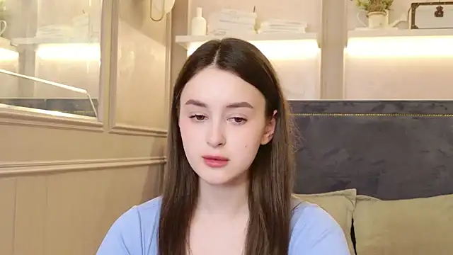 EvaSwen online show from 12, 4, 2026