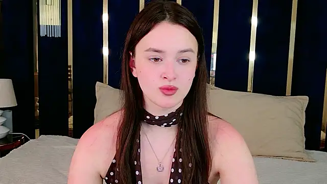 EvaSwen online show from 11, 7, 2026