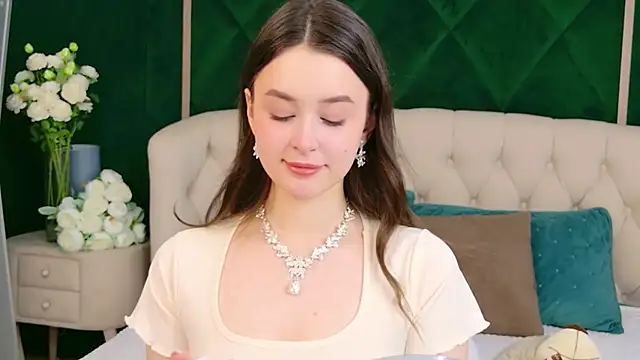 EvaSwen online show from 15, 4, 2026