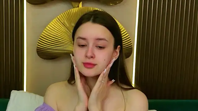 EvaSwen online show from 13, 4, 2026