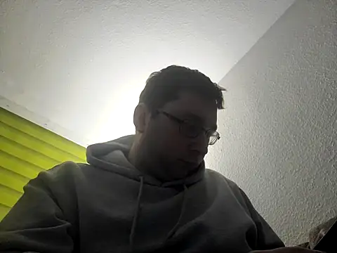 Snapshot of stivi2526 chatting on 11, 11, 2025 stivi2526 online show from 11, 11, 2025