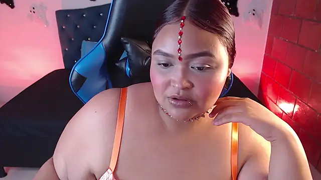 Melody Slut online show from 5, 10, 2025