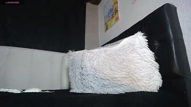 Samuel Zeuv  online show from 13, 4, 2026